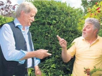 In alle gevallen (op volgorde):   onderneem eerst zelf actie en ga in gesprek zoek steun in de buurt maak gebruik van buurbemiddeling  maak gebruik...